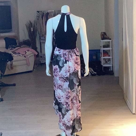 Venus Blouse - Picture 2 of 6